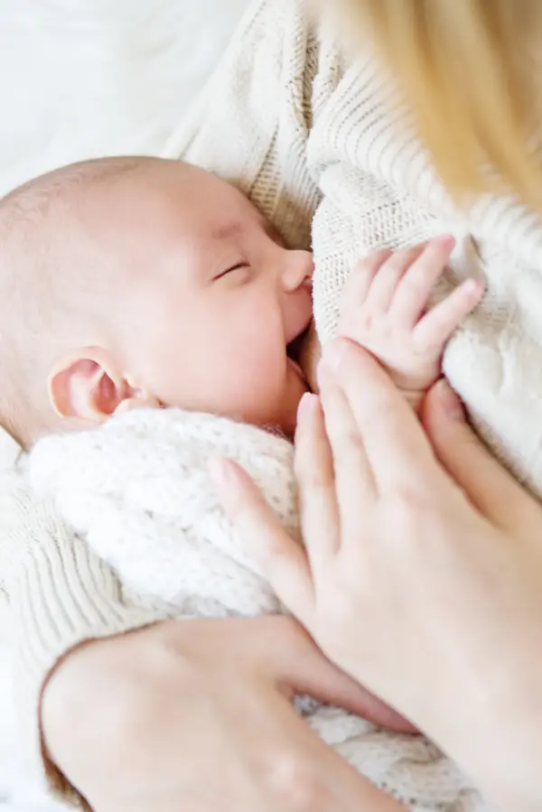 The Fine Points Of Breastfeeding Your Baby On A Trip